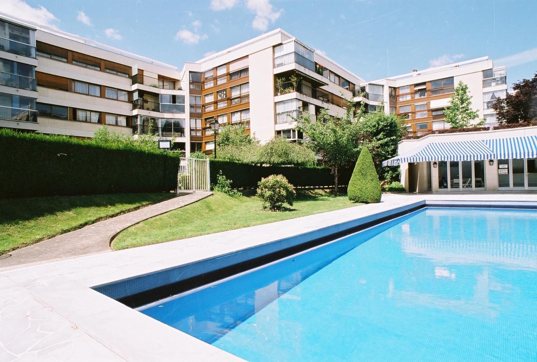 Lumineux Charming Appartement - Cozy Flat Le Chesnay  Εξωτερικό φωτογραφία